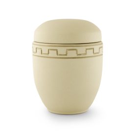 8MÄSAND kerámia urna homokszínű mázas felülettel, arany görög meander mintával